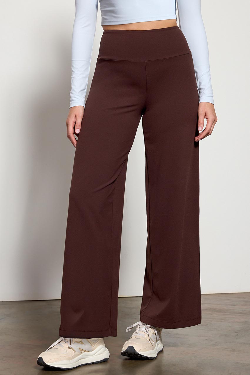 Women's Woven High-Rise Straight Leg Pants - All In Motion™ Brown XL