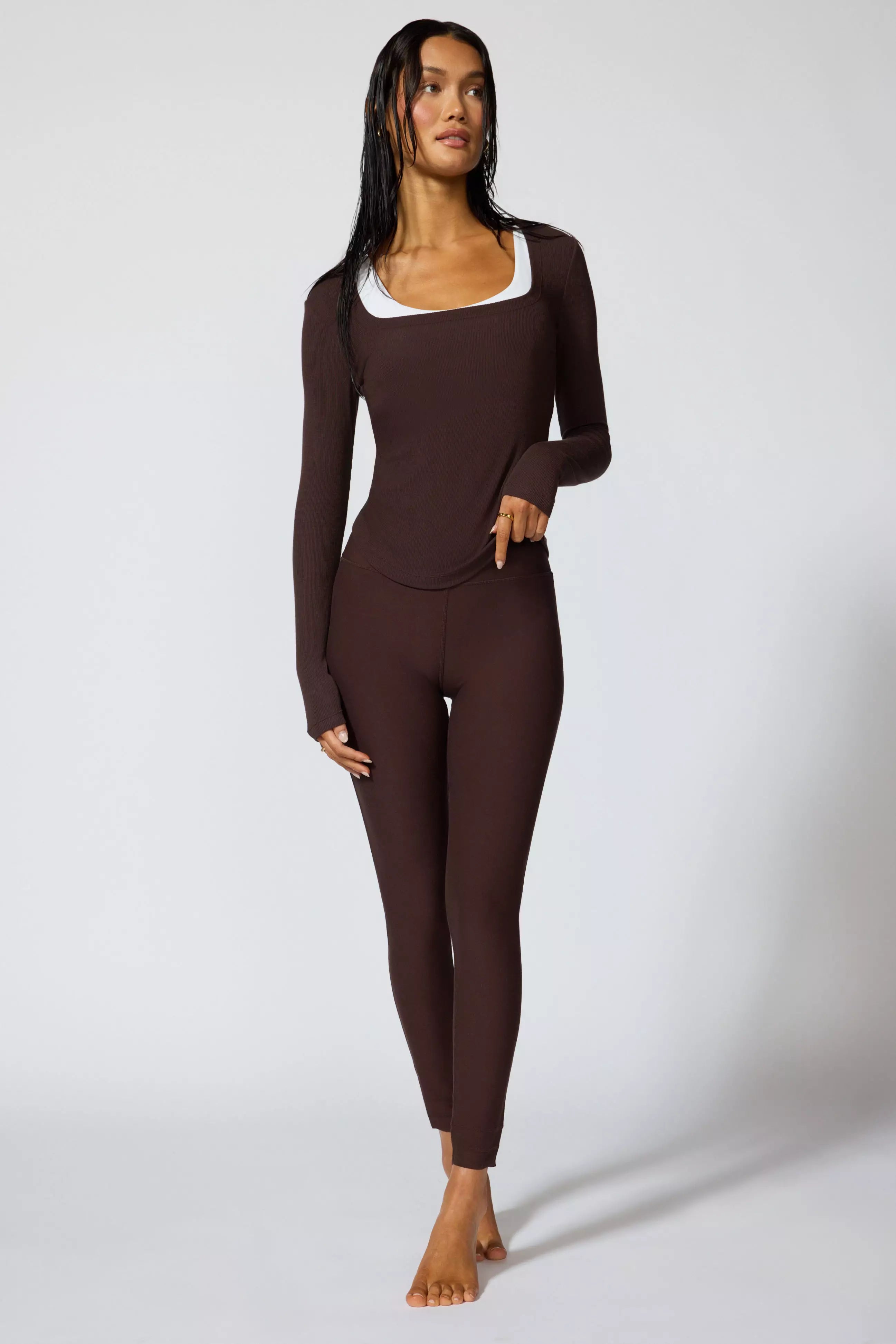 Explore High-Waisted Cut-To-Length Legging 27" Peached
