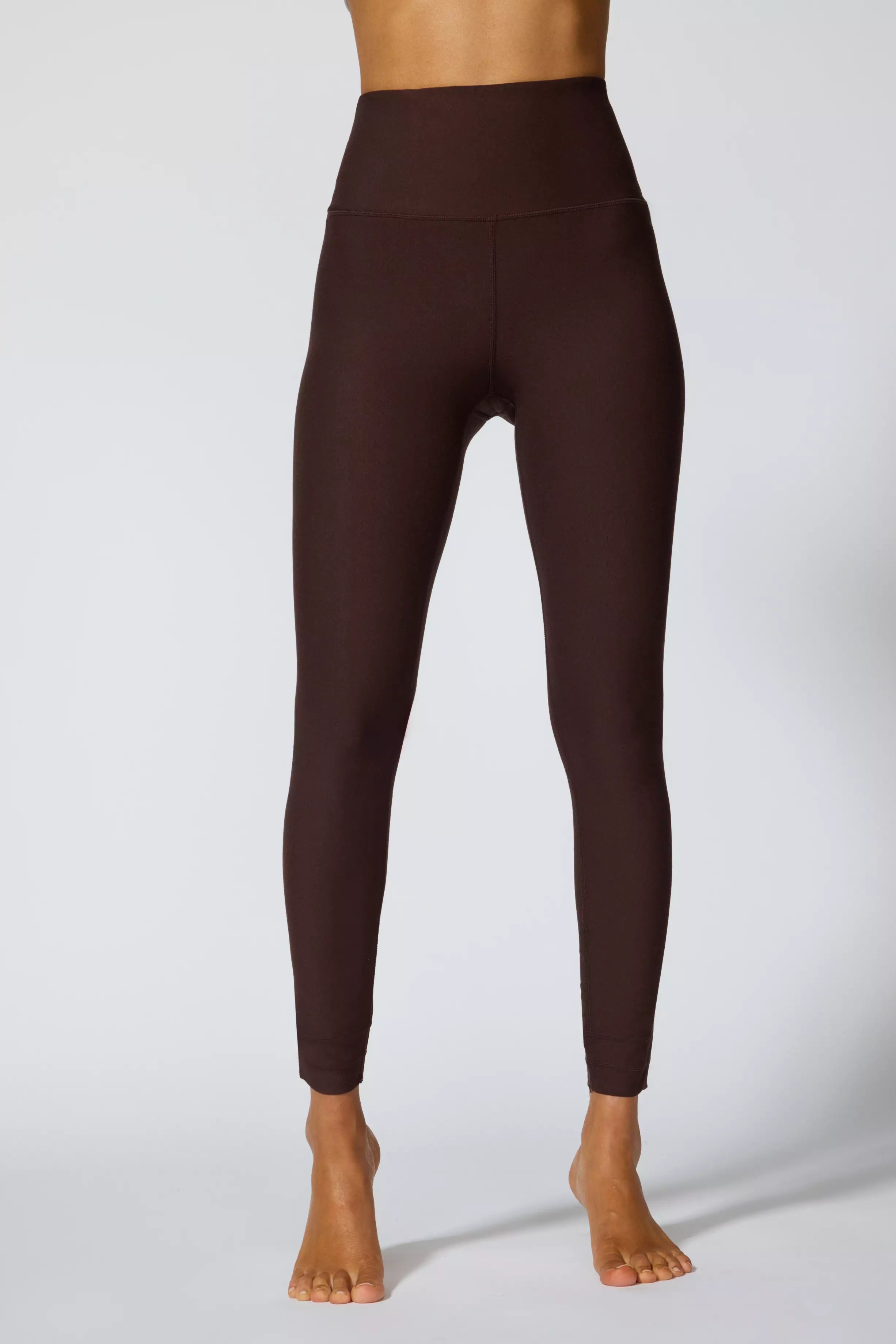 Explorer le legging coupé à la longueur - brun chocolat