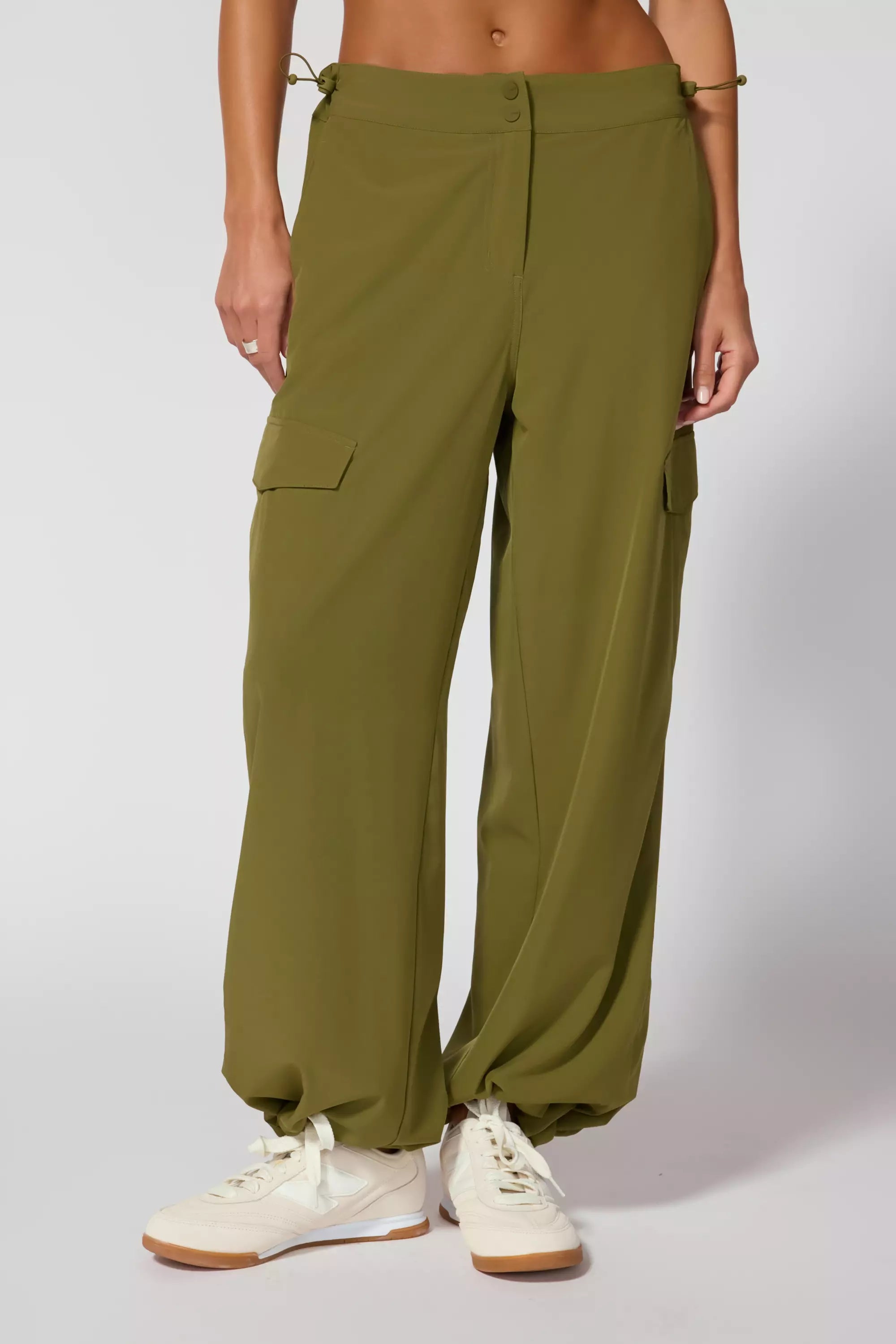 Inspire Cargo Pant - aguacate profundo