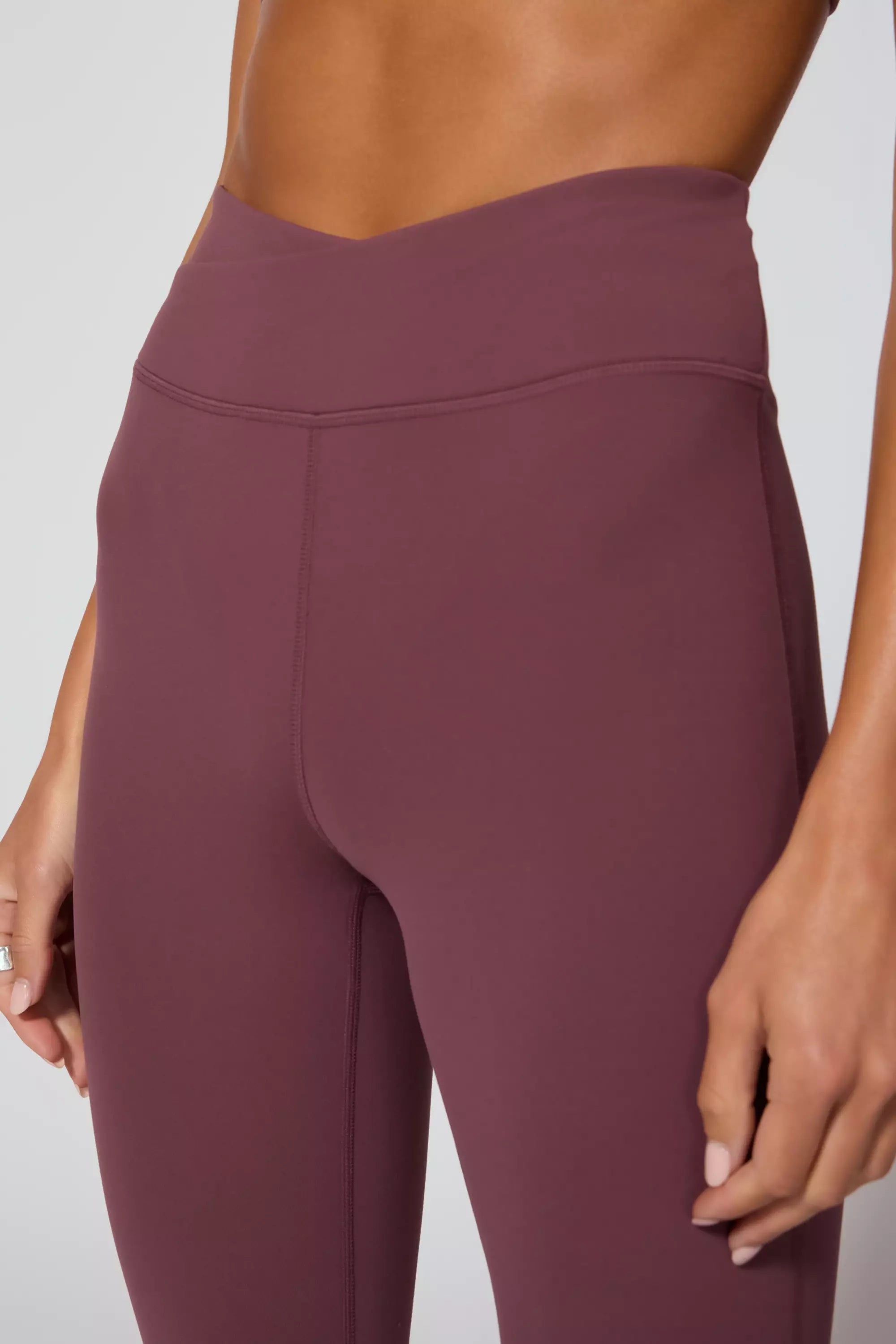 Legging crossover vital - Huckleberry