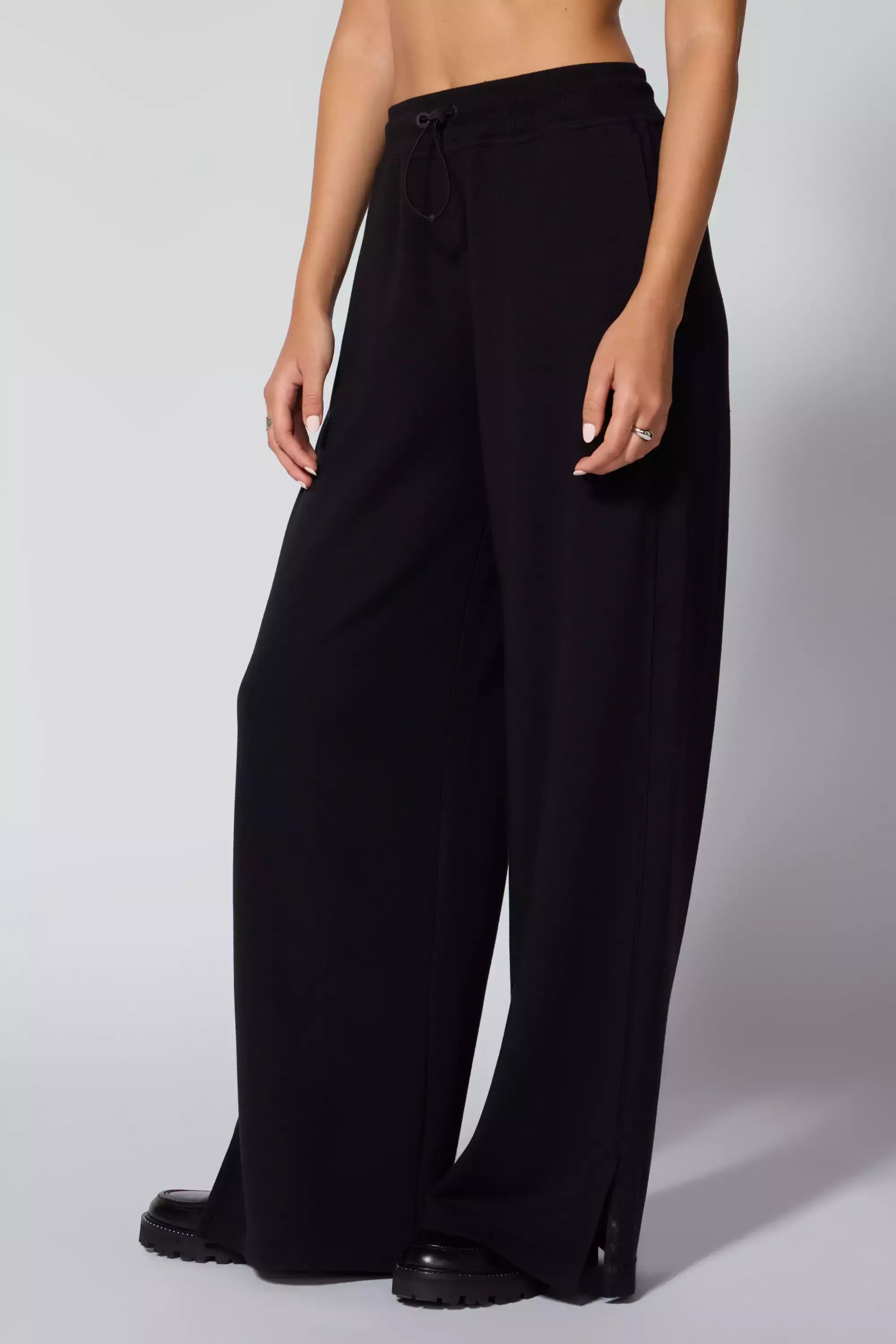 Pantalón de pierna ancha de serenidad - negro