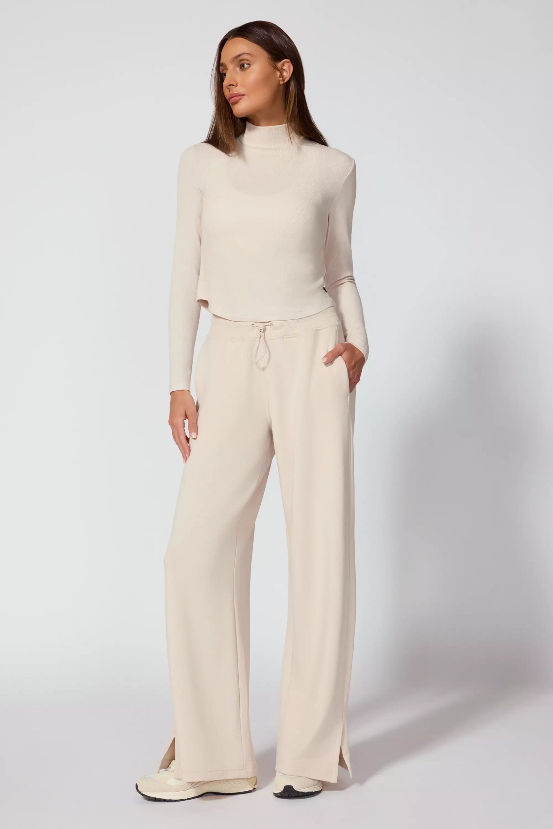 【SCENERITY】Letter Wide Pants Serenity Wide Leg Pant - Black | MPG Sport