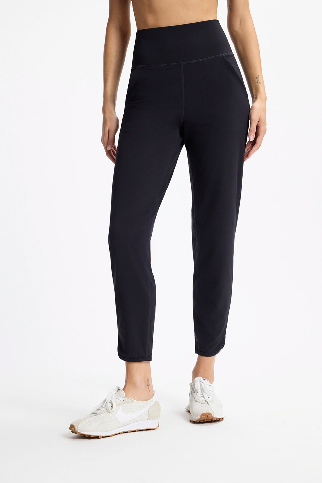 Cloud Jogger - Black