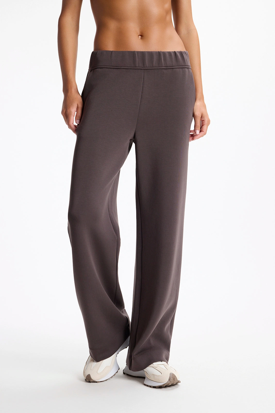 For general description, go to 'Main Product Description' region - Dreamweave™ Relaxed Pant - Java