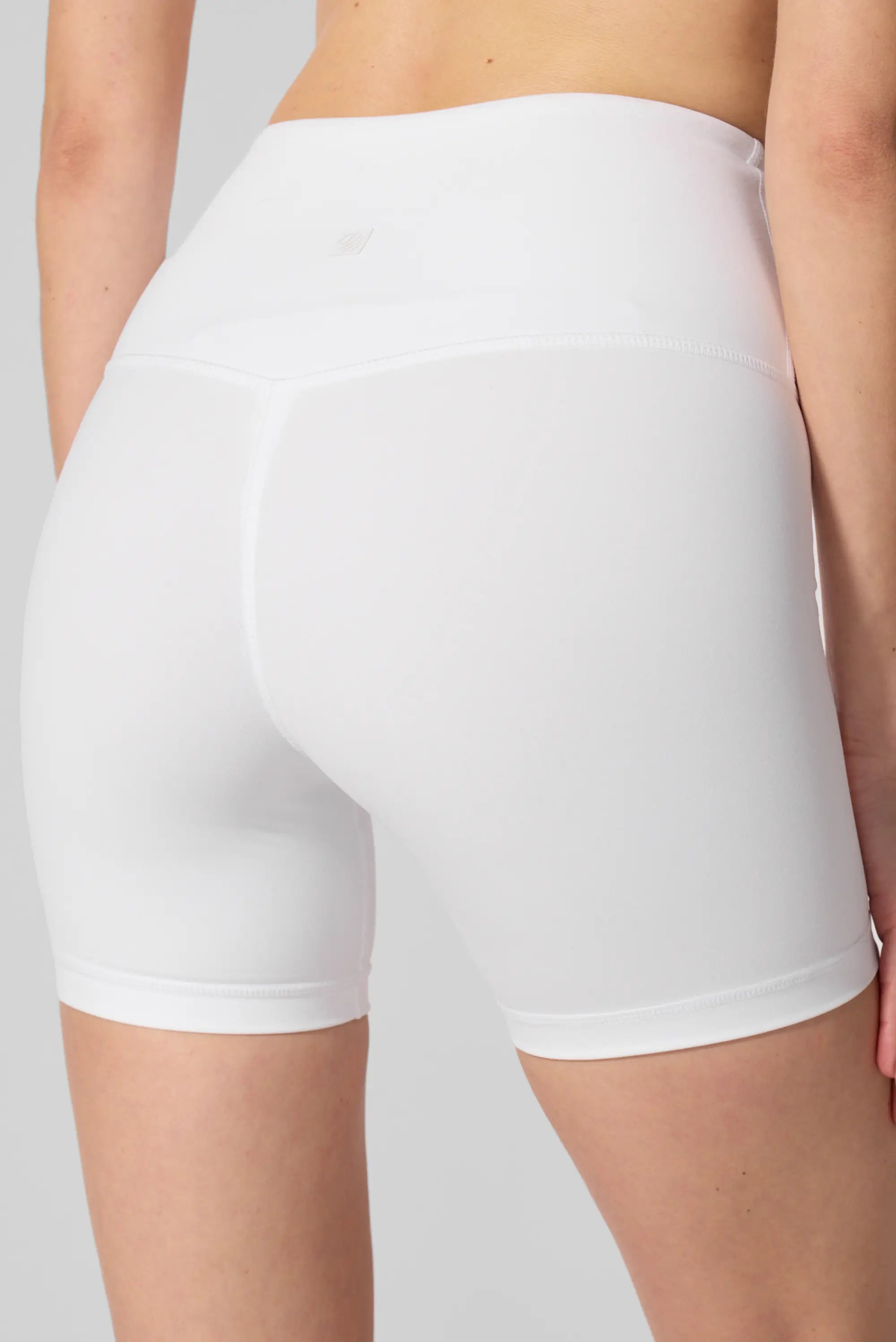 Sculpt Short - Blanco brillante