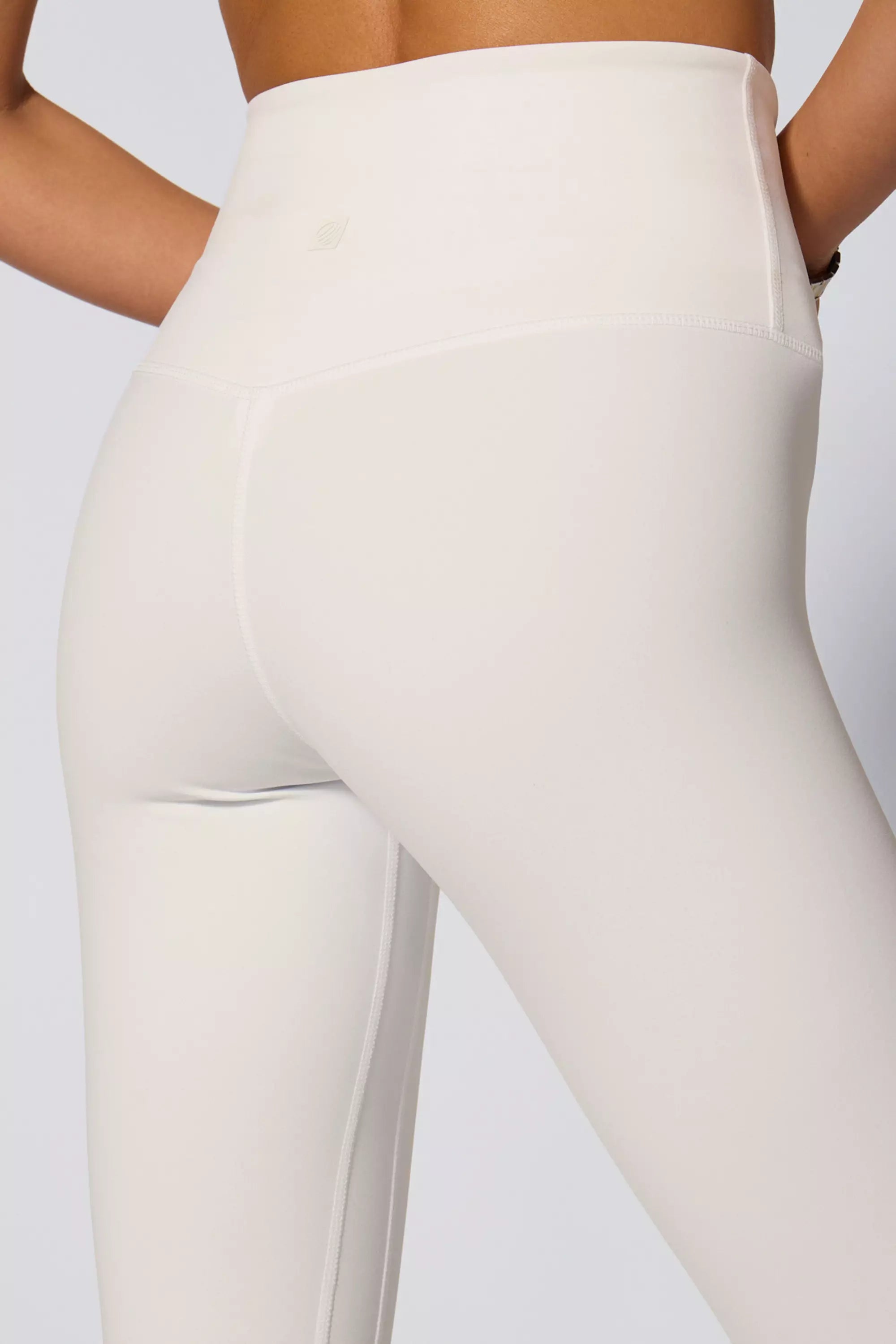 Sculpt Legging - Moonbeam