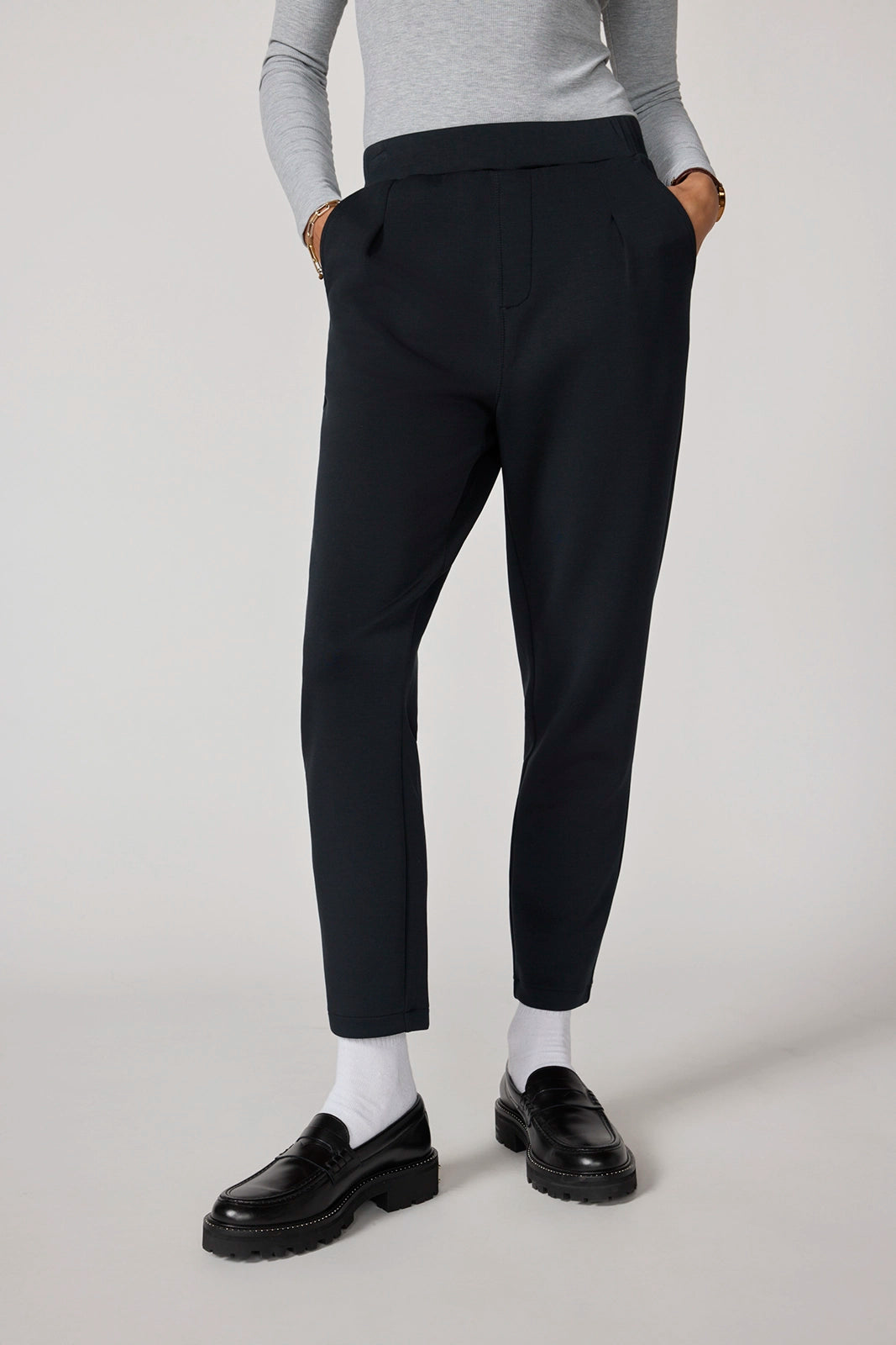 Dreamweave™ Sneaky Sweatpant - Black