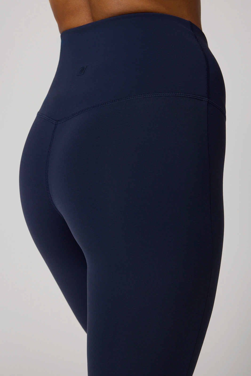 Sculpt Capri - Navy Blazer