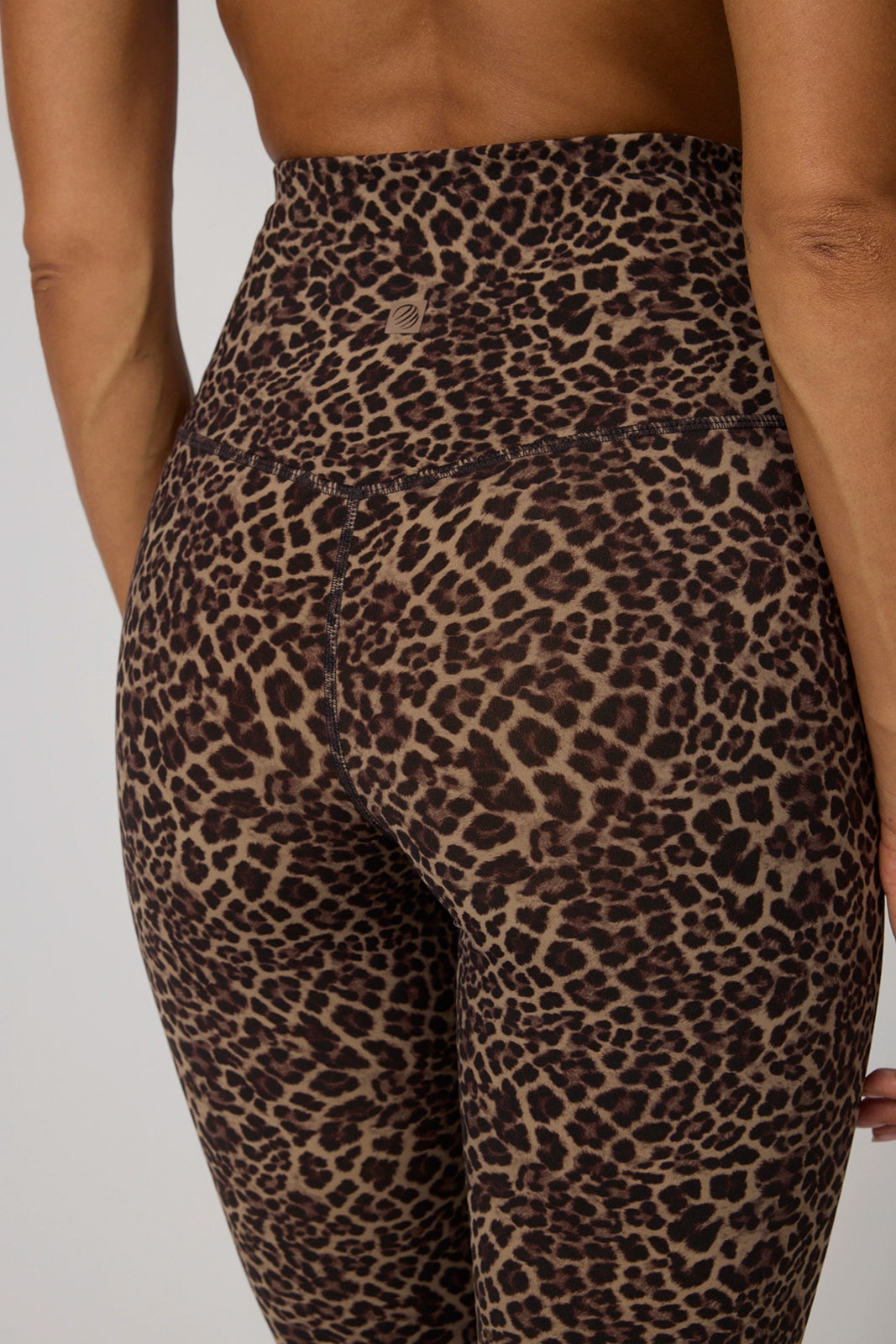 Sculpt Capri - New Leopard