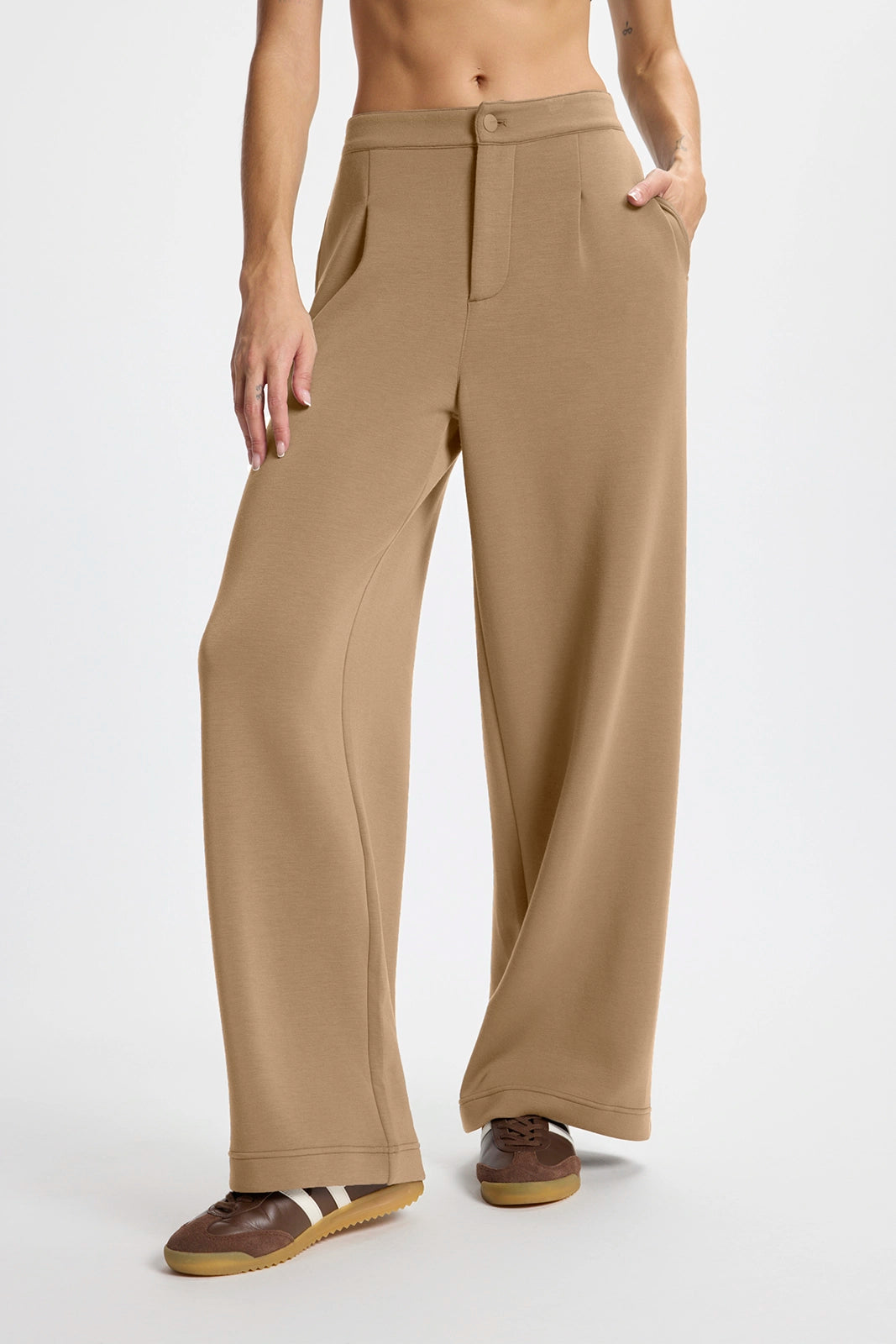 Dreamweave™ Pleated Trouser - Caribou