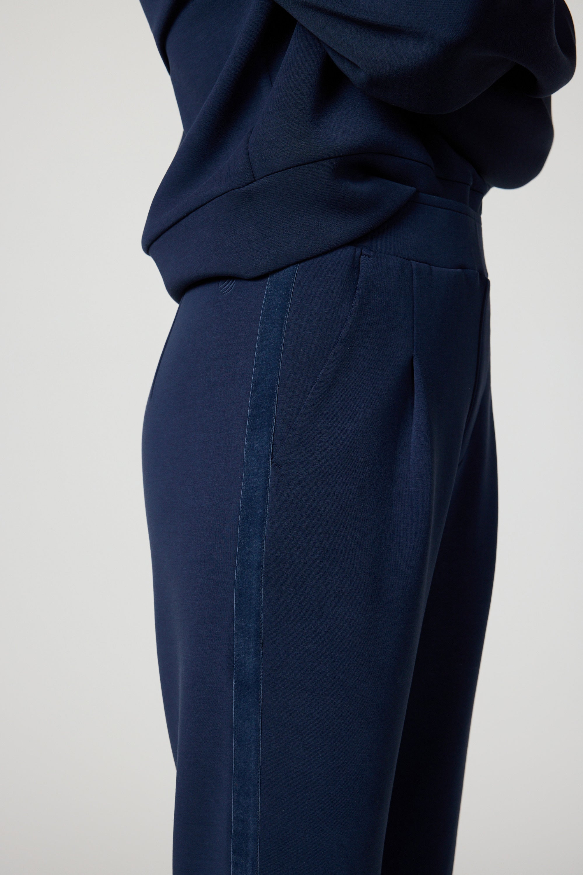 Dreamweave Tuxedo pant - Navy Blazer
