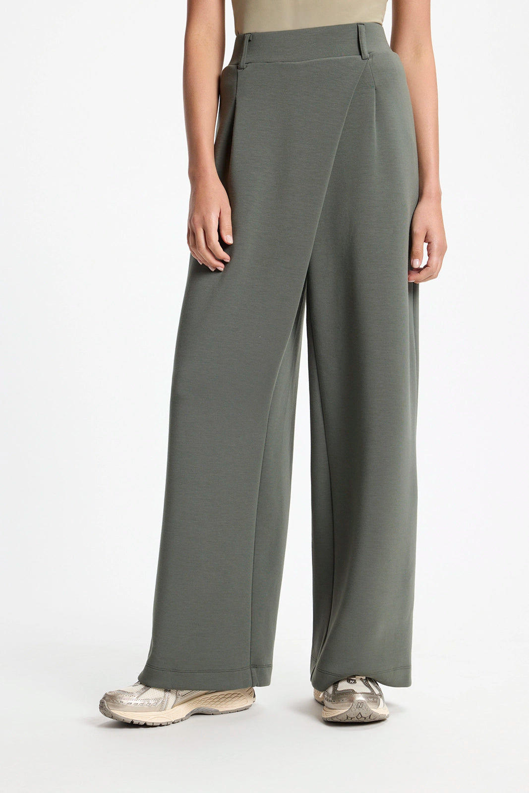 Dreamweave™ Asymmetrical Pant - Kambaba