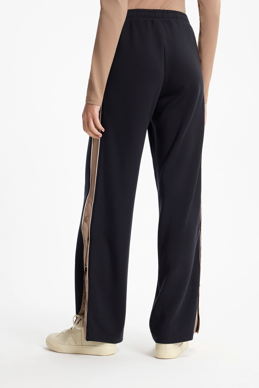 Performance Track Pant with Snaps - Black/Brownie