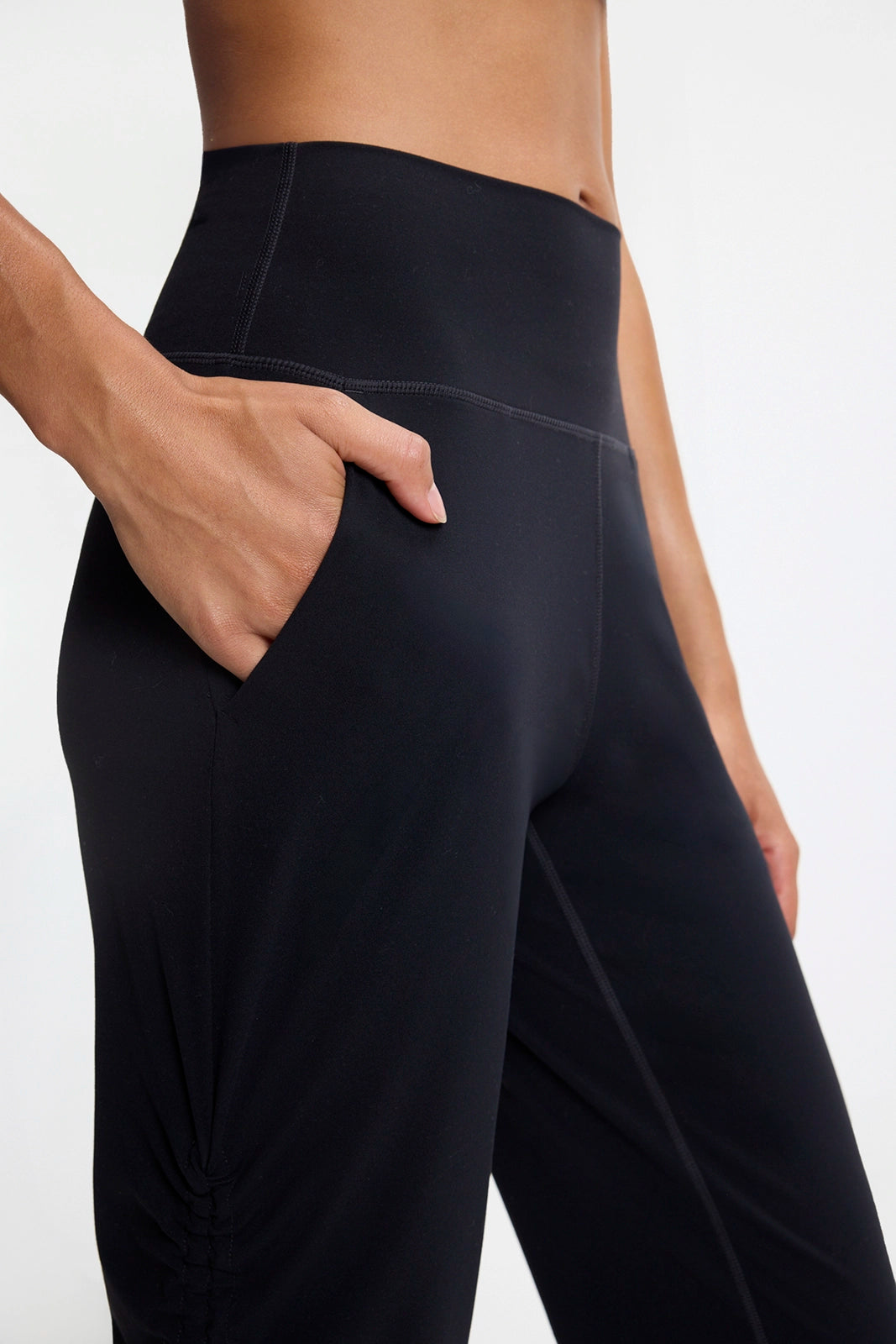 Cloud Studio Pant - Black