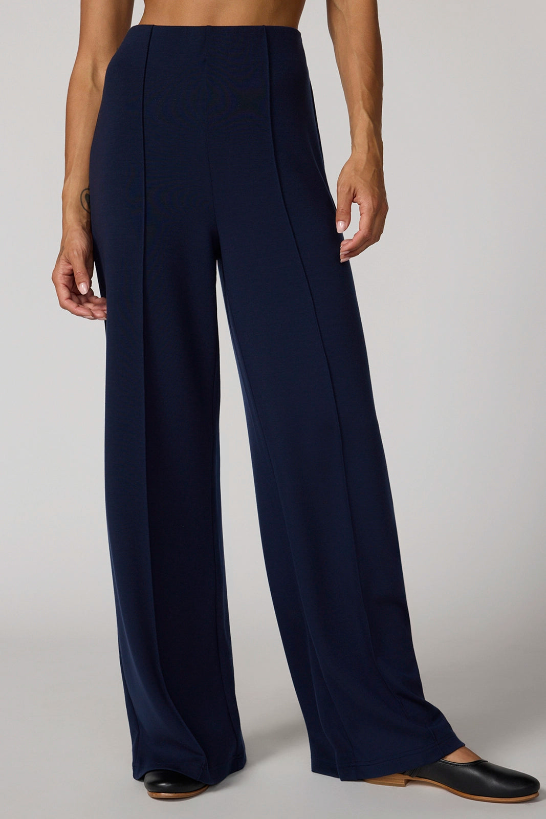 Performance Wide Leg Pant - Navy Blazer