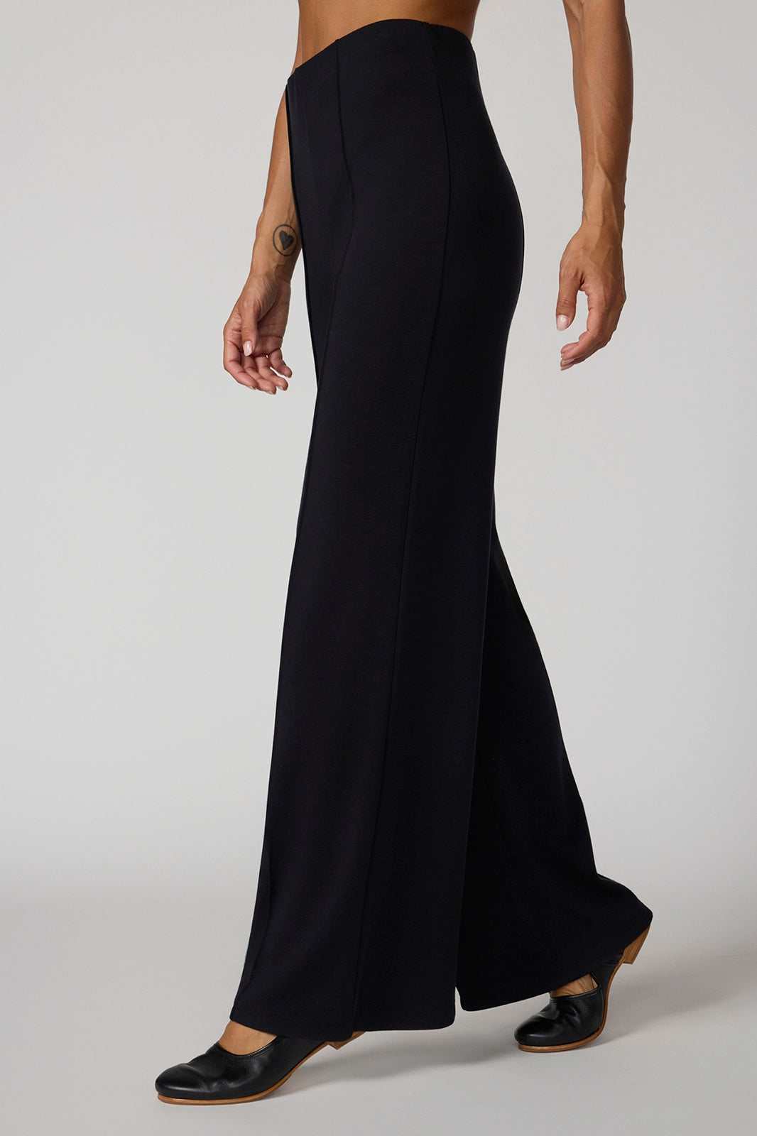 Performance Wide Leg Pant - Black