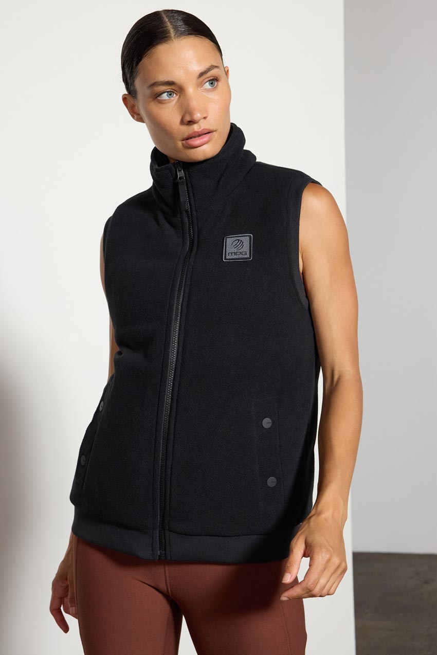 Integrate Reversible Puffer and Fleece Vest