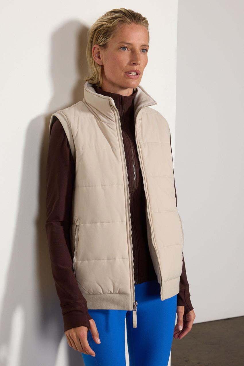 Integrate Reversible Puffer and Fleece Vest