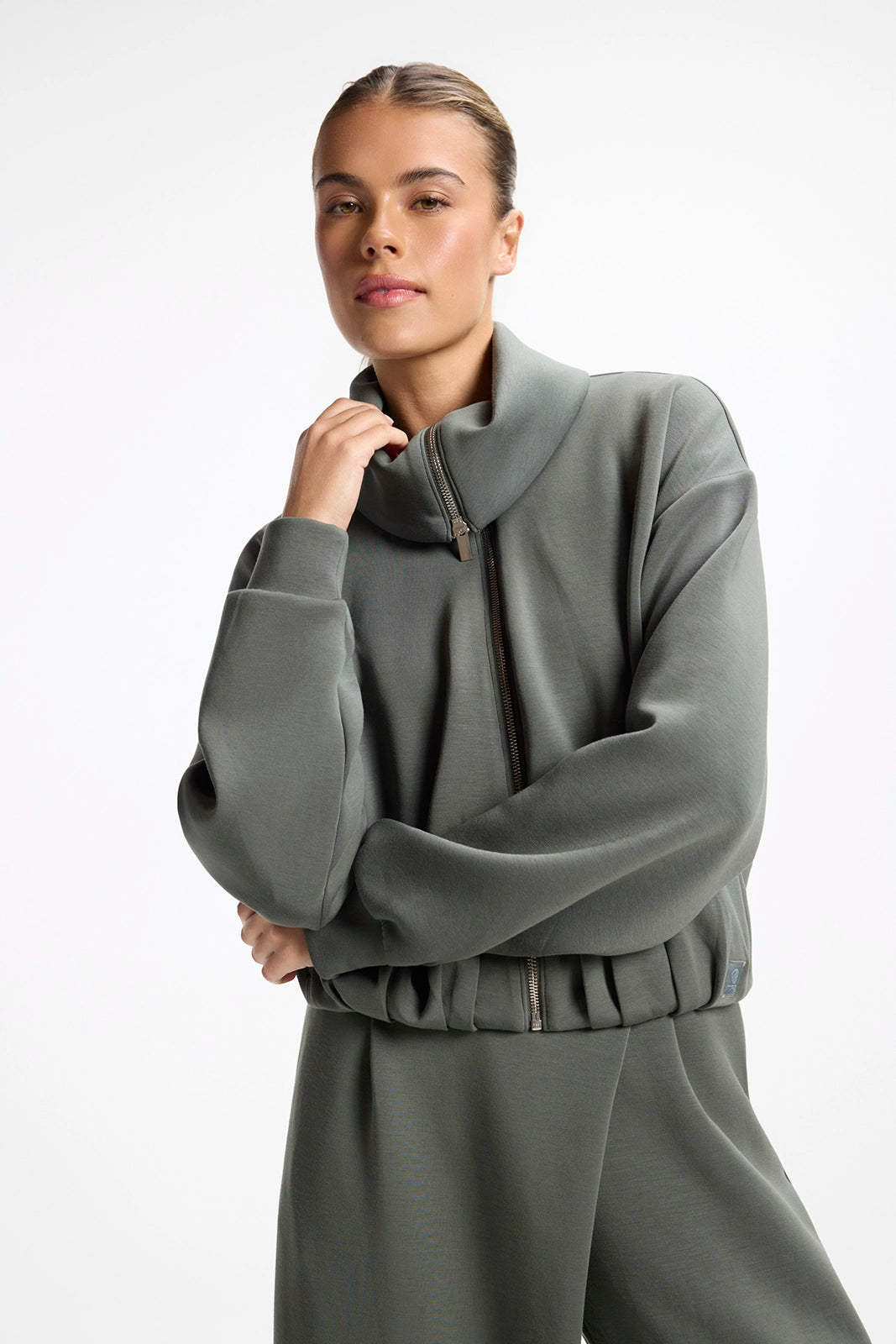 Dreamweave™ Pleated Jacket - Kambaba