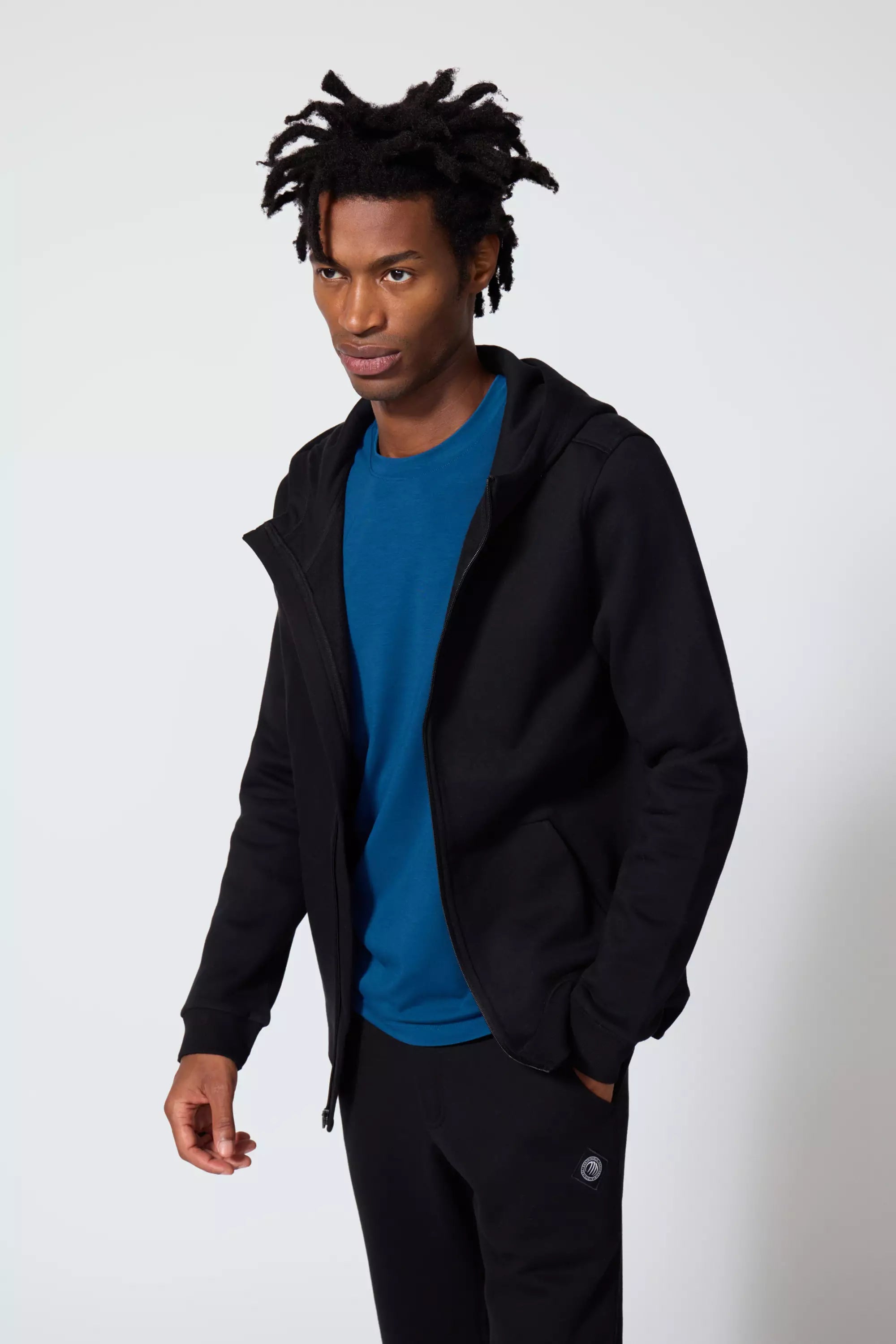 Comfort Men's Fleece Zip-Up Hoodie - Black