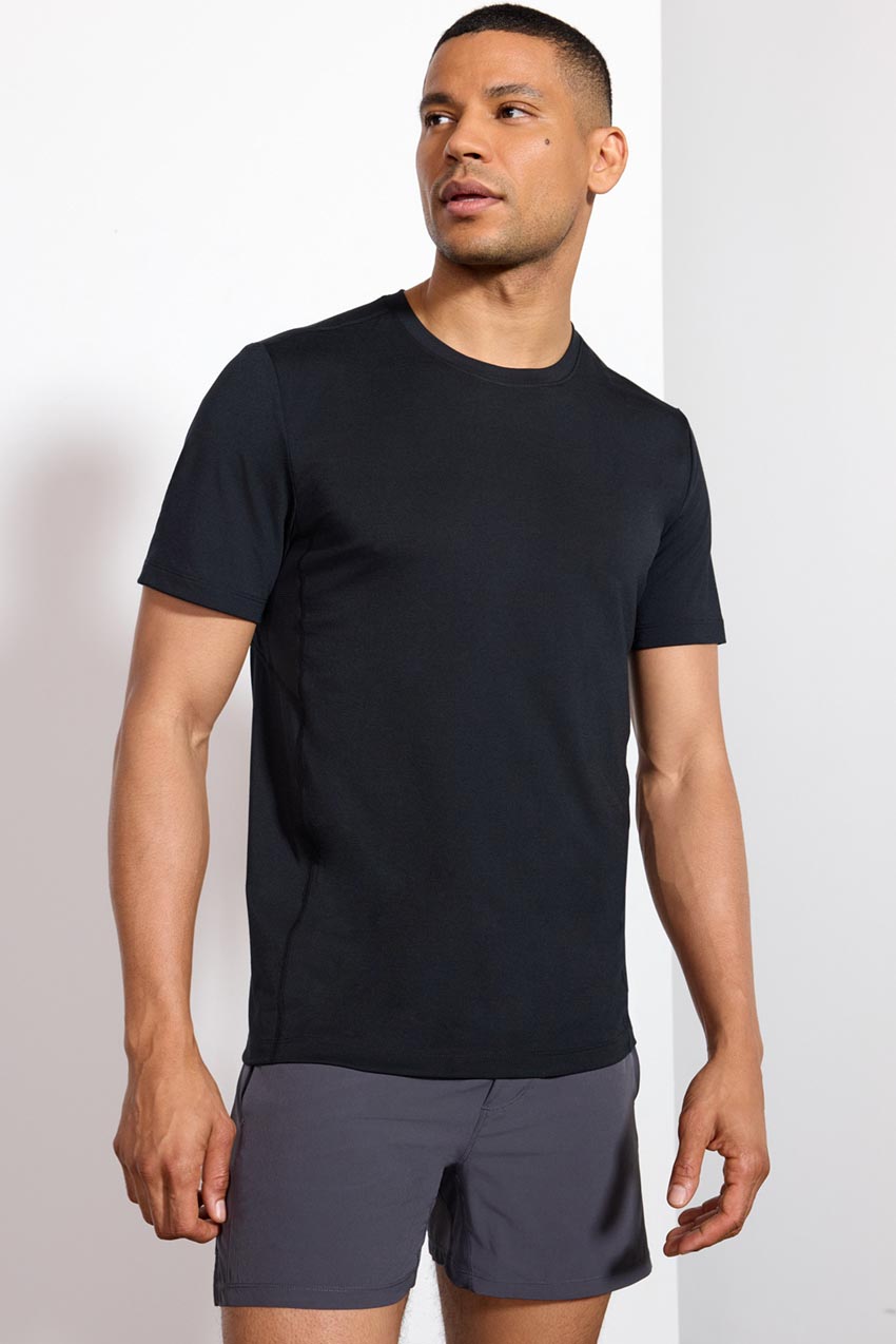 Dynamic T-Shirt with Under Arm Mesh Panel