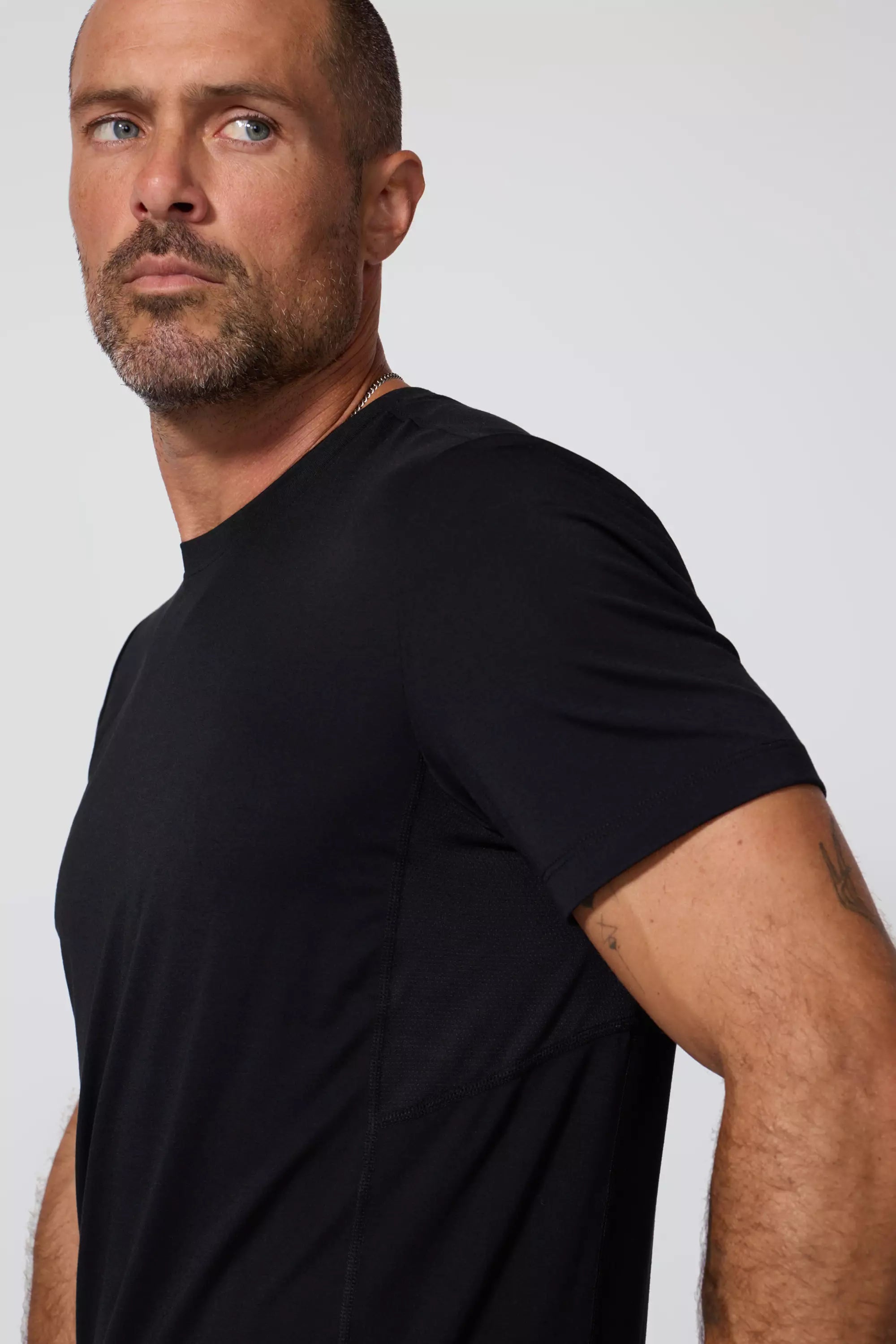 T-shirt en tricot de performance - noir