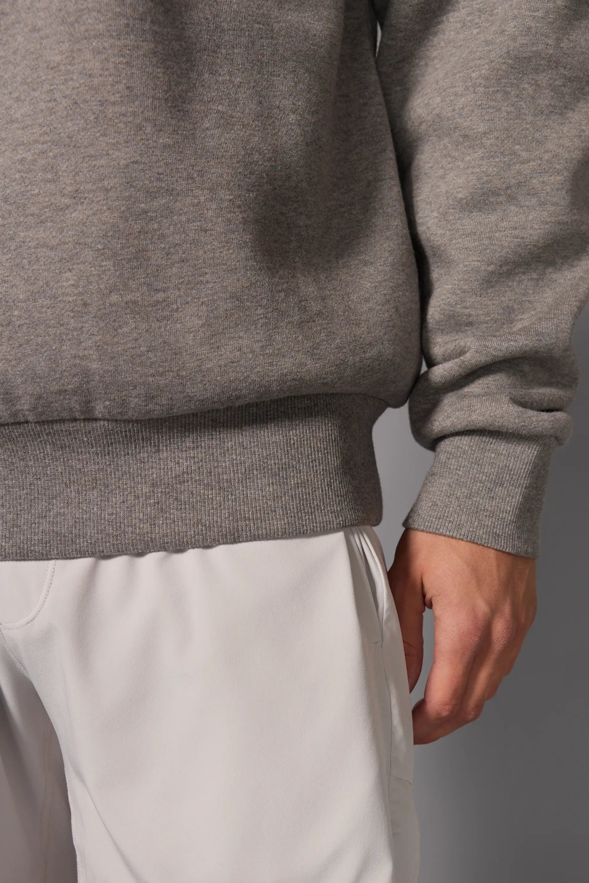 Men's Luxefleece Relaxed Sweatshirt - Htr Steel Grey
