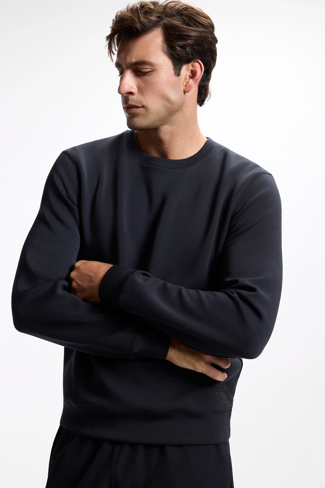 Dreamweave™ Crew Neck Pullover - Black
