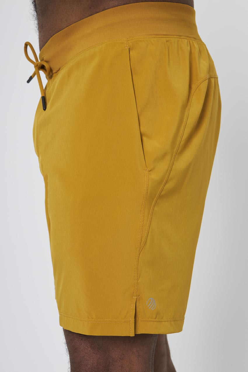Stride 8" Short with Liner and Knit Waistband