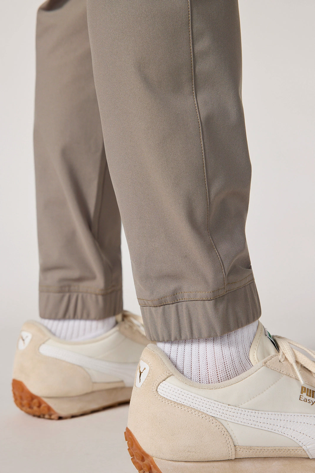 Limitless Cargo Jogger - Mushroom