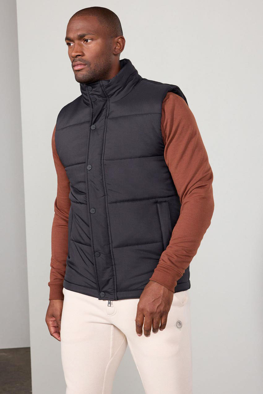 Black puffer hot sale vest