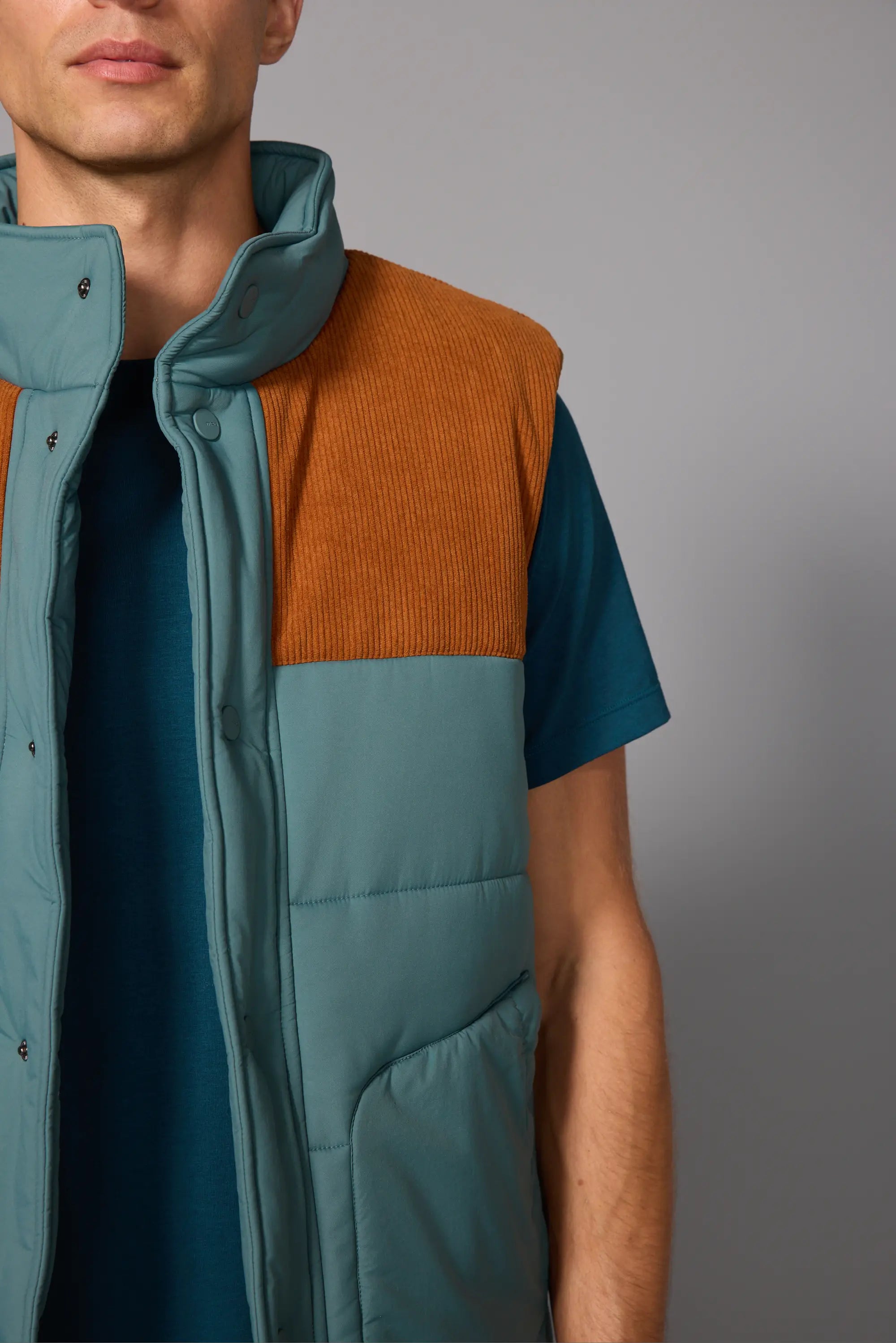 Vintage Vest - Silver Pine