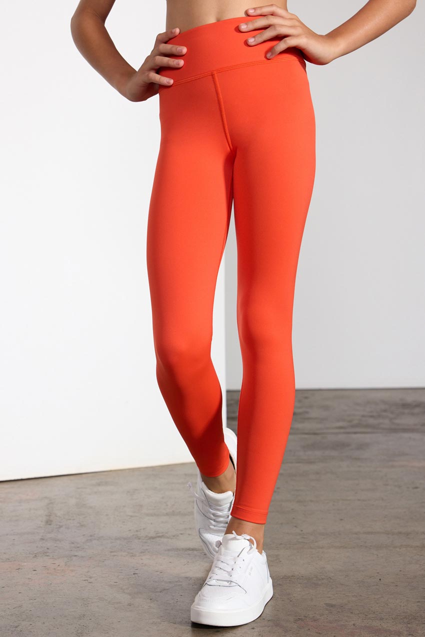 955 Hot Leggings Stock Photos, High-Res Pictures, and Images