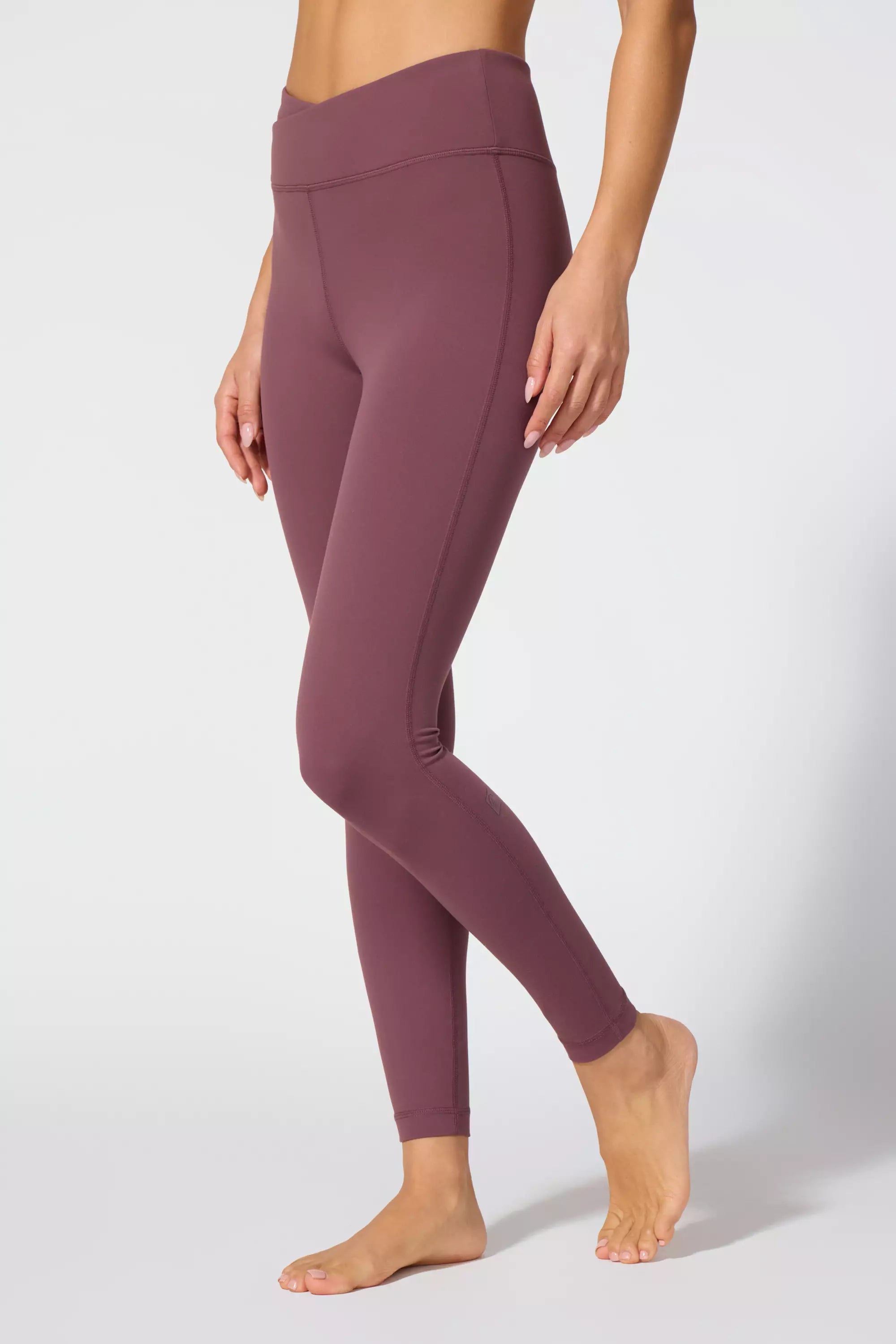 Barre Bundle in Huckleberry