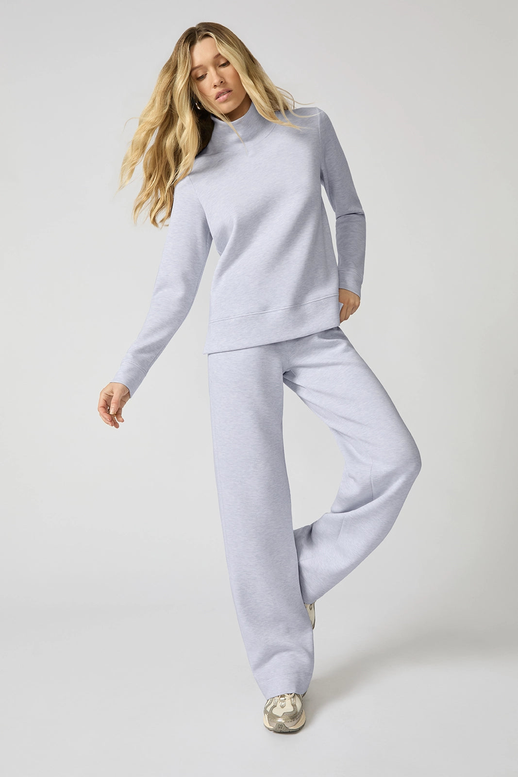 Dreamweave™ Mock Neck Sweatshirt - Htr Sweet Lavender