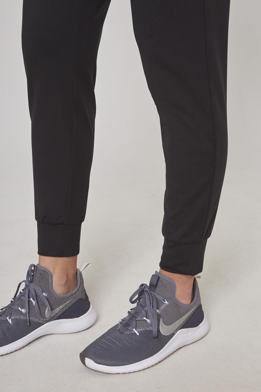 Women’s Peached Cargo Jogger