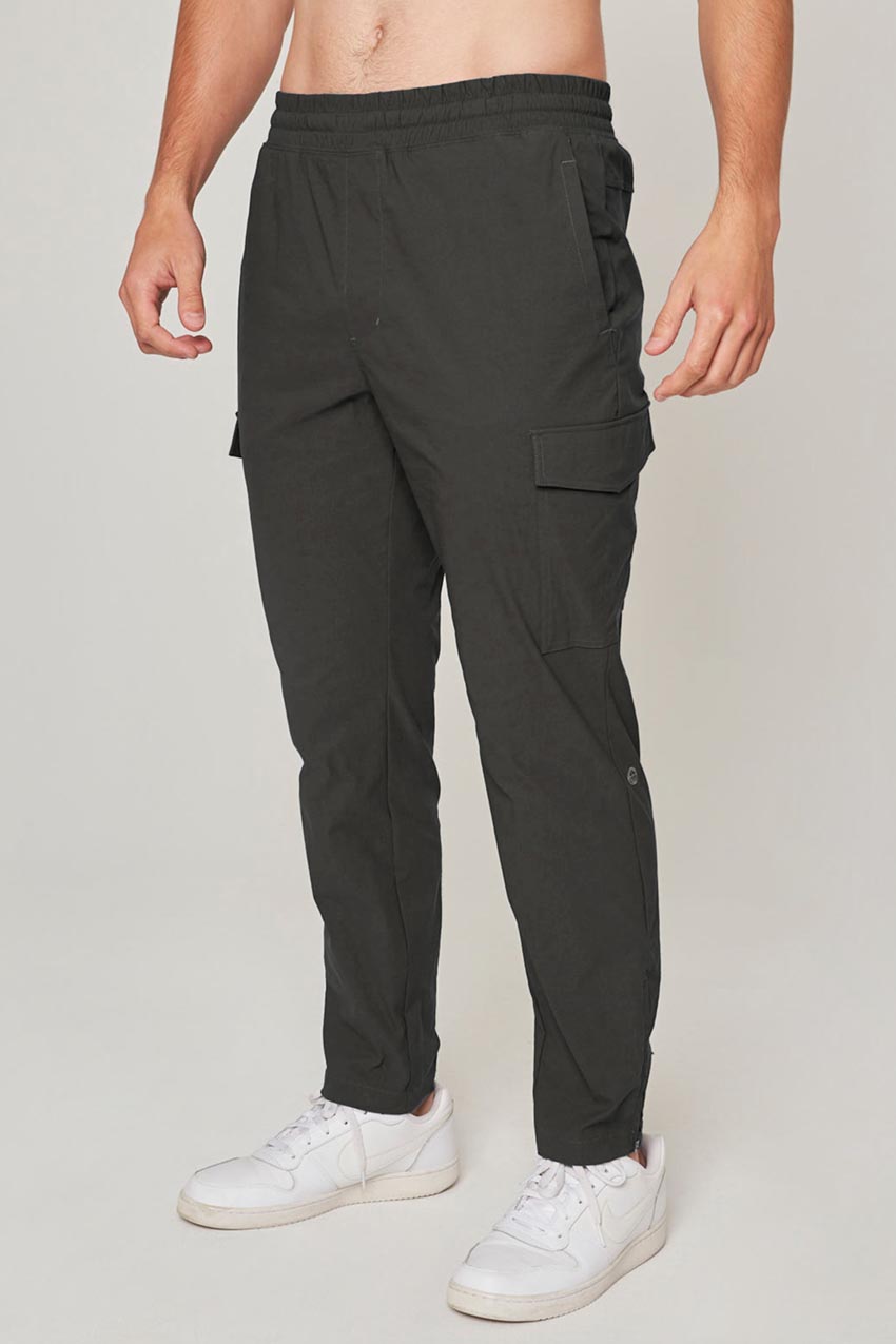  Men's Sweatpants with Cargo Pockets Joggers Pant (Black, M) :  Sports & Outdoors