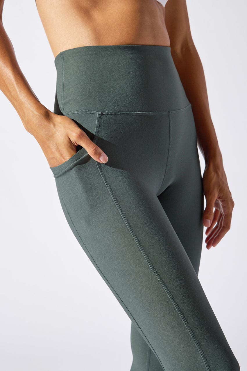 Explore Recycled High-Waisted Side Pocket 25" Legging - Sale