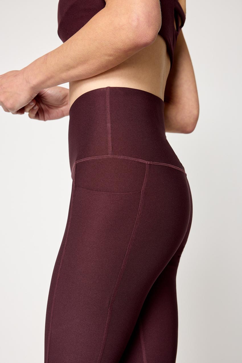Explore Recycled High-Waisted Side Pocket Legging 25"