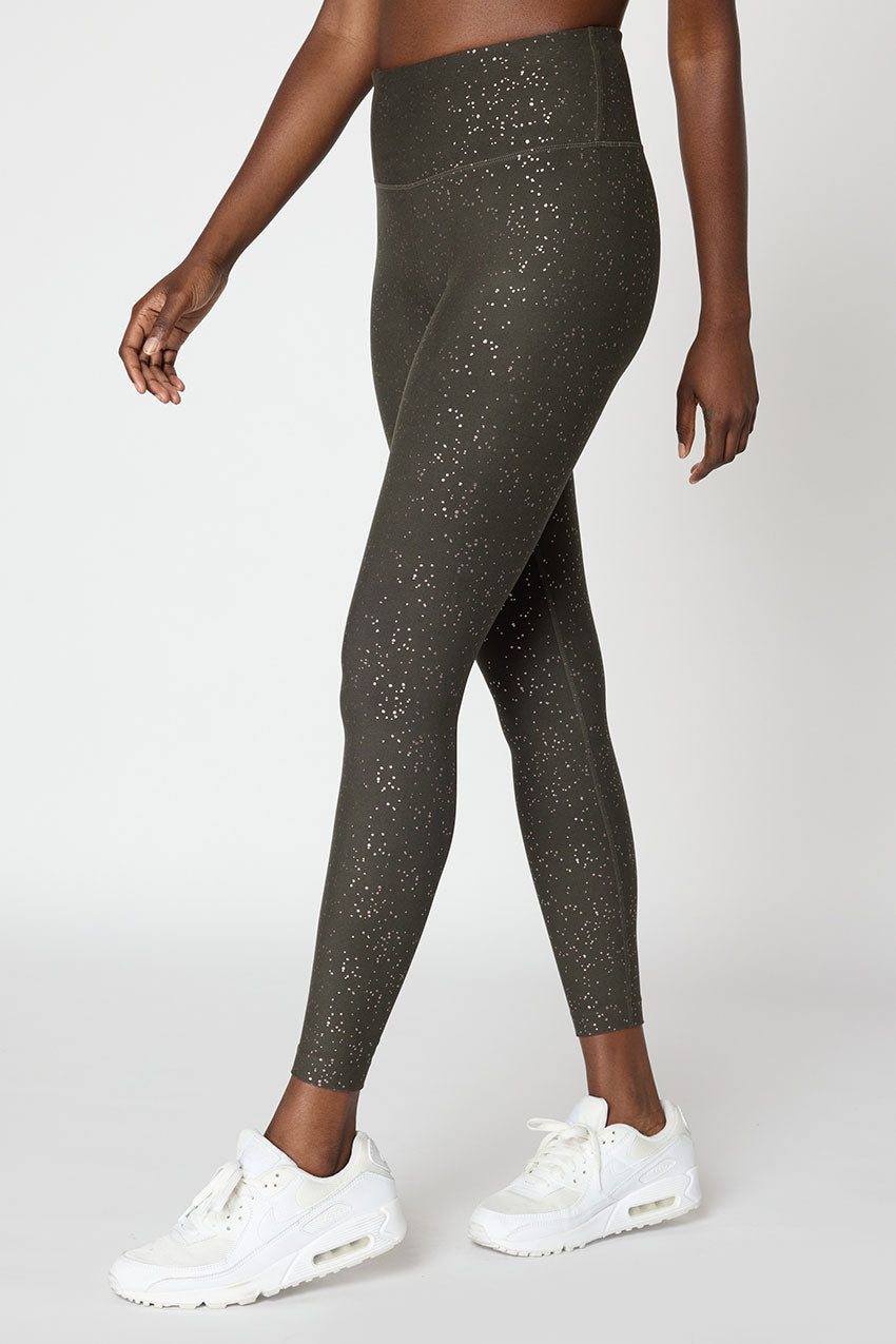 Explore High-Waisted Glitz Print 25" Legging Peached