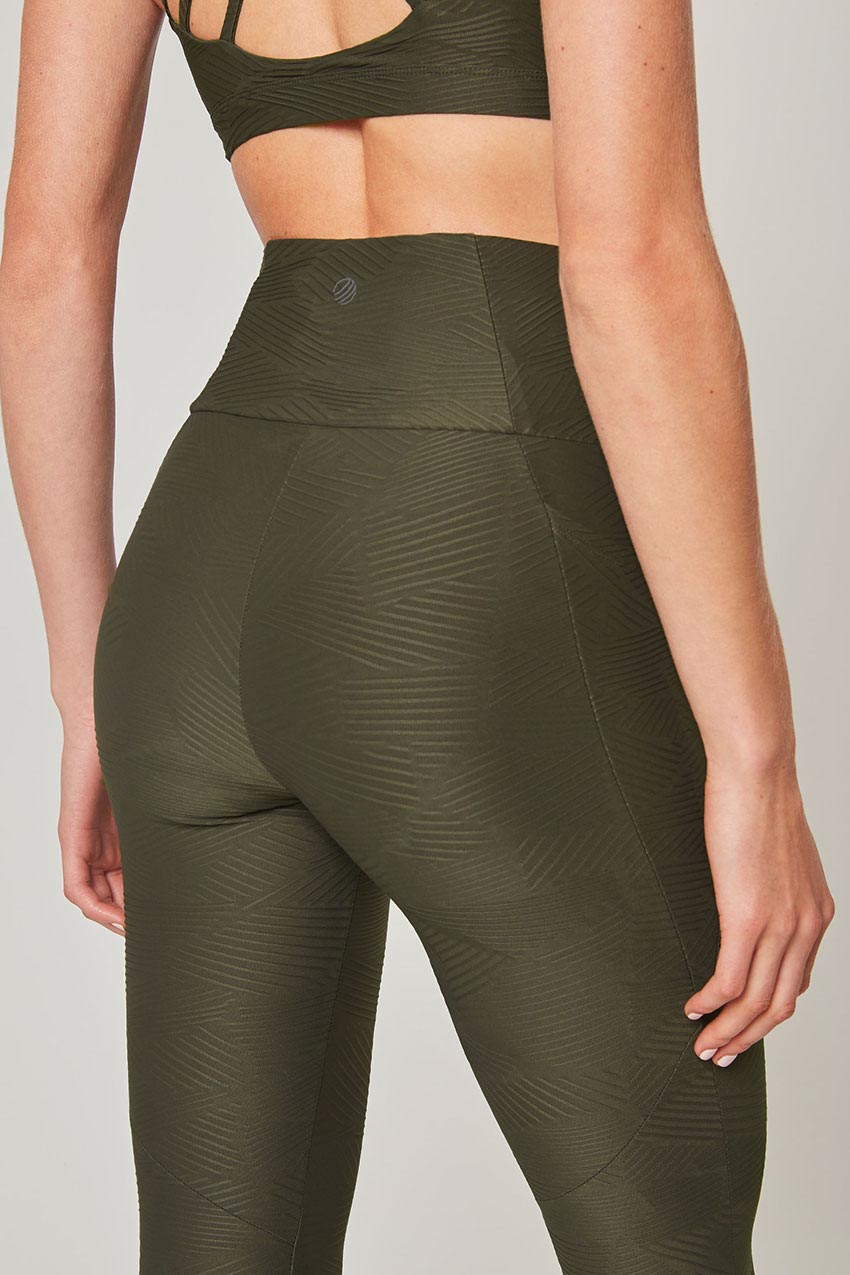 Tangent High-Waisted 26" Side Pocket 3D Geo Legging