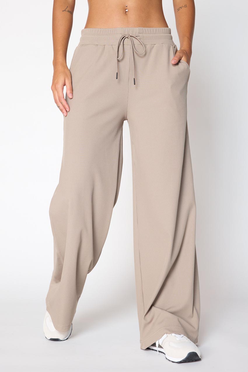 MPG Sport Repose High-Waisted 30" Wide Leg Pant  in New Taupe