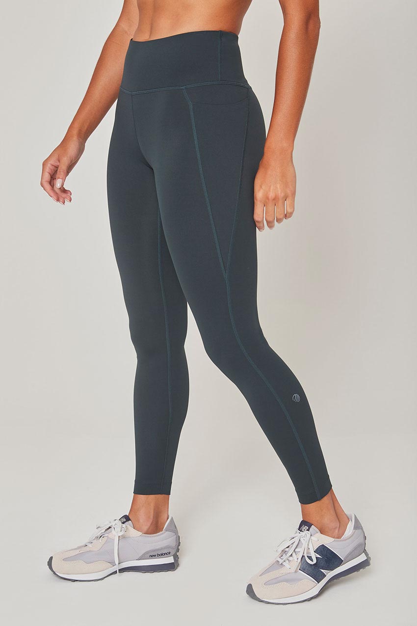 Vital Mid Waisted 26" Side Pocket Legging