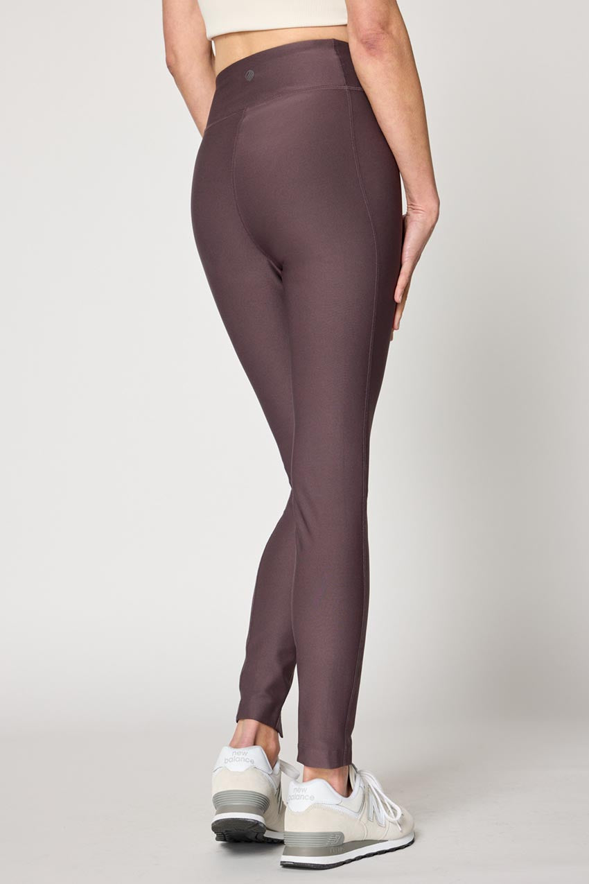 MPG Sport: A Review on the Interlace Look Legging and Medium