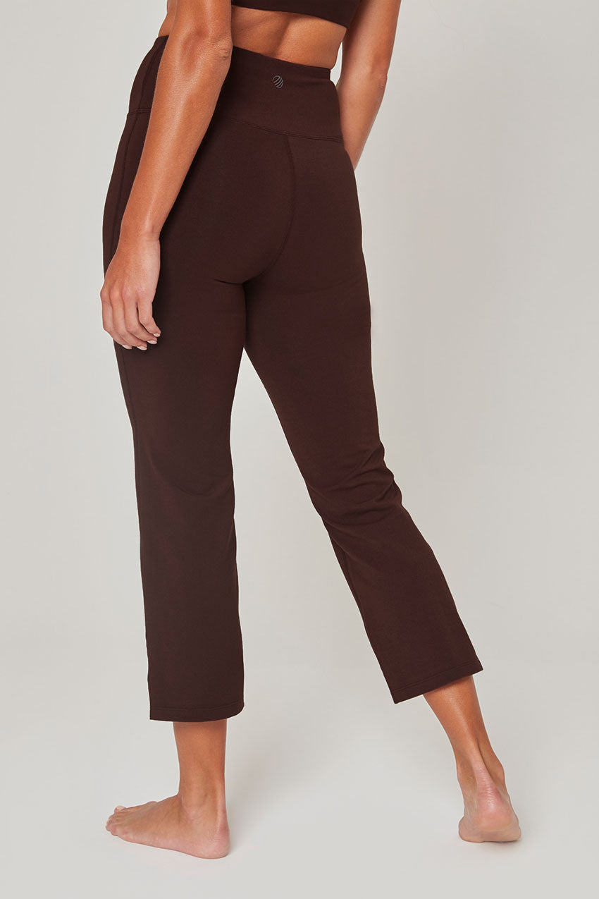 Cropped flare clearance yoga pants