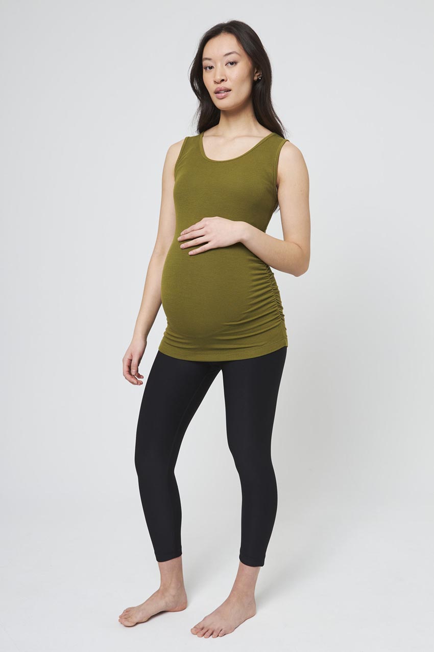Explore Recycled Polyester High-Waisted Maternity Crop 21"