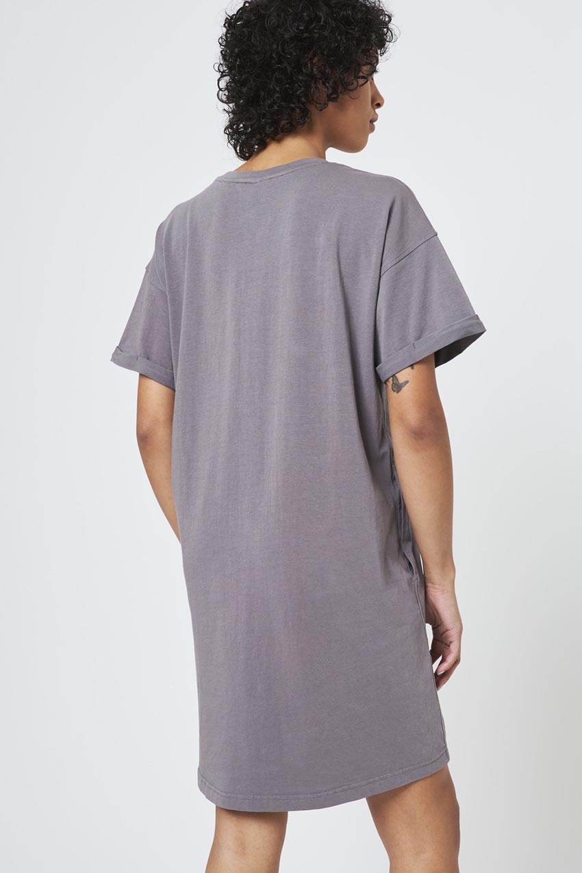 Calm T-Shirt Dress