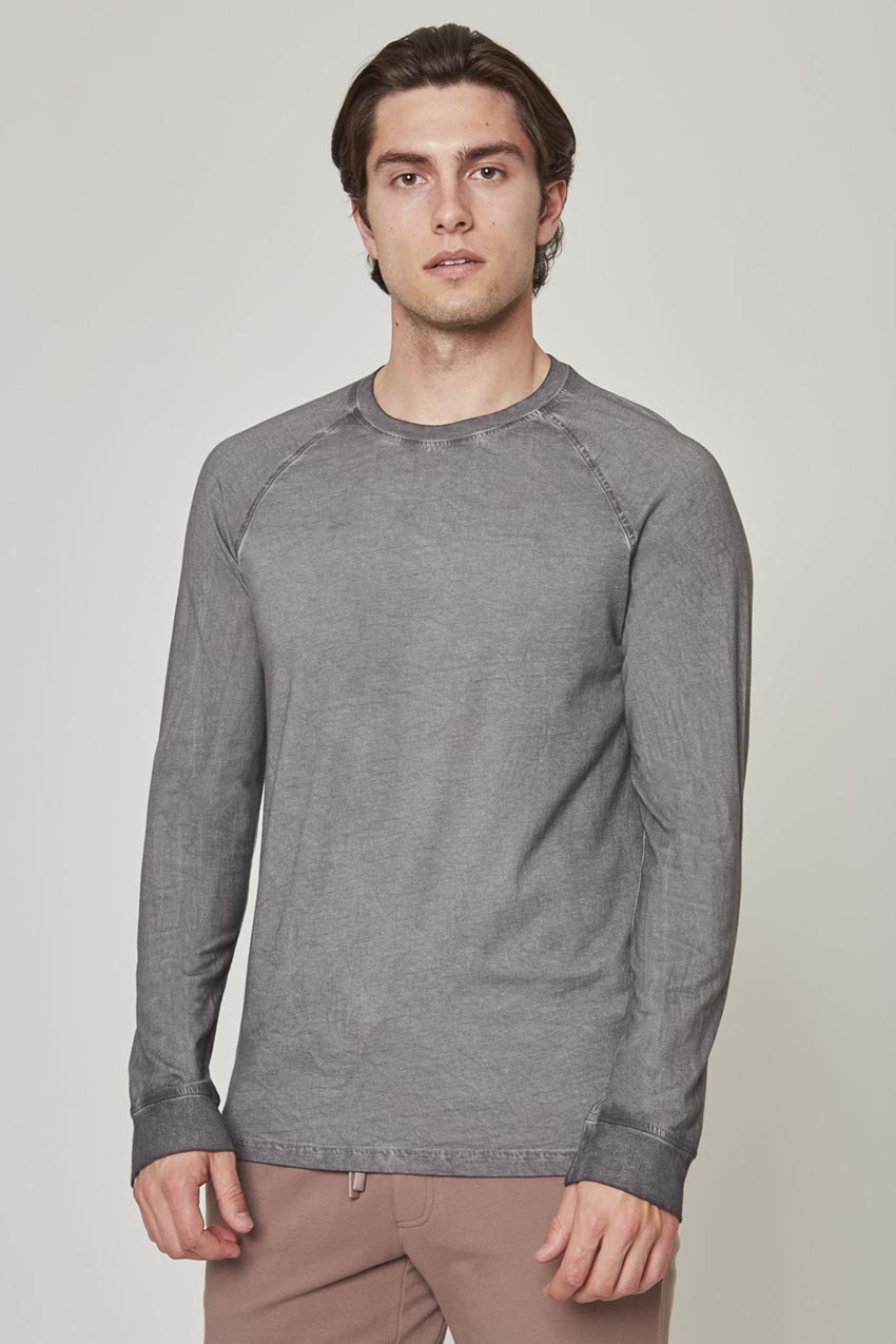 Calm Washed Long Sleeve Top