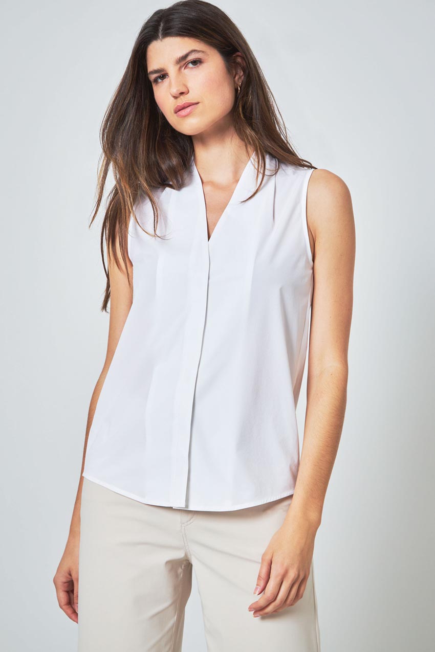 Modern Ambition Resource Sleeveless V-Neck Blouse with Pleats in Bright White